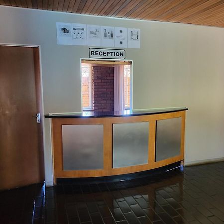 Emangunini Guest House Richards Bay Exterior foto